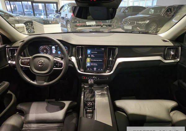 Volvo V60 cena 164900 przebieg: 58146, rok produkcji 2019 z Police małe 667